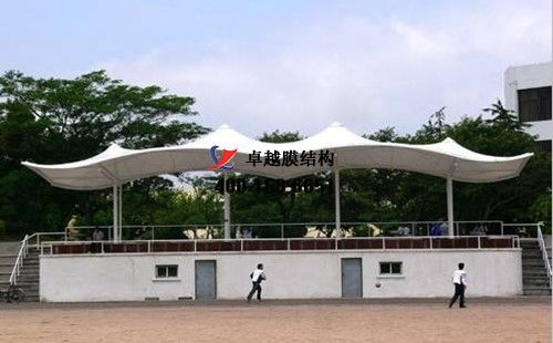 甘肅膜結(jié)構(gòu)看臺(tái)/主席臺(tái)/舞臺(tái)【衛(wèi)生職業(yè)學(xué)院等】設(shè)計(jì)施工案例